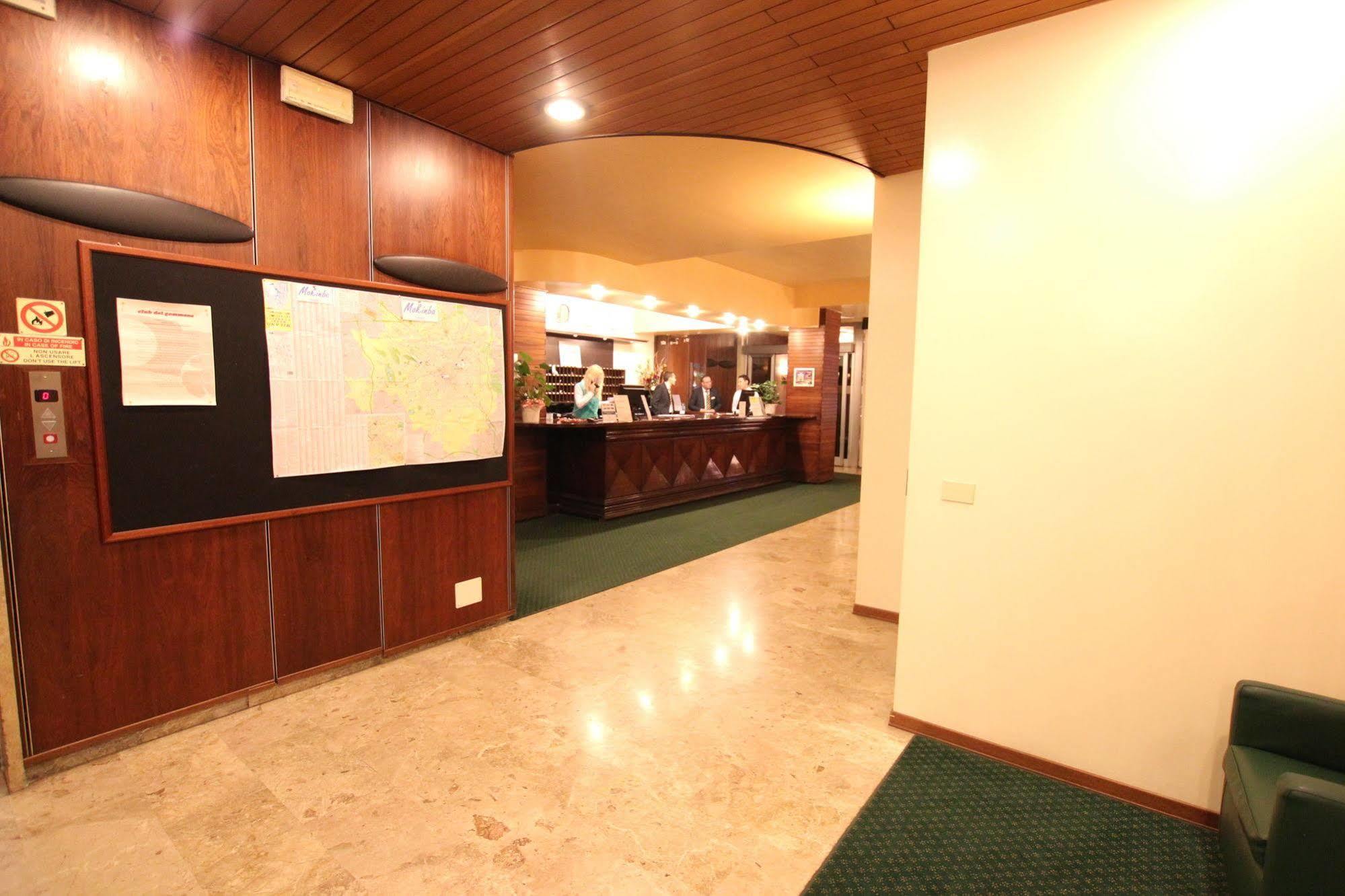 Scarlatti Hotel 4*