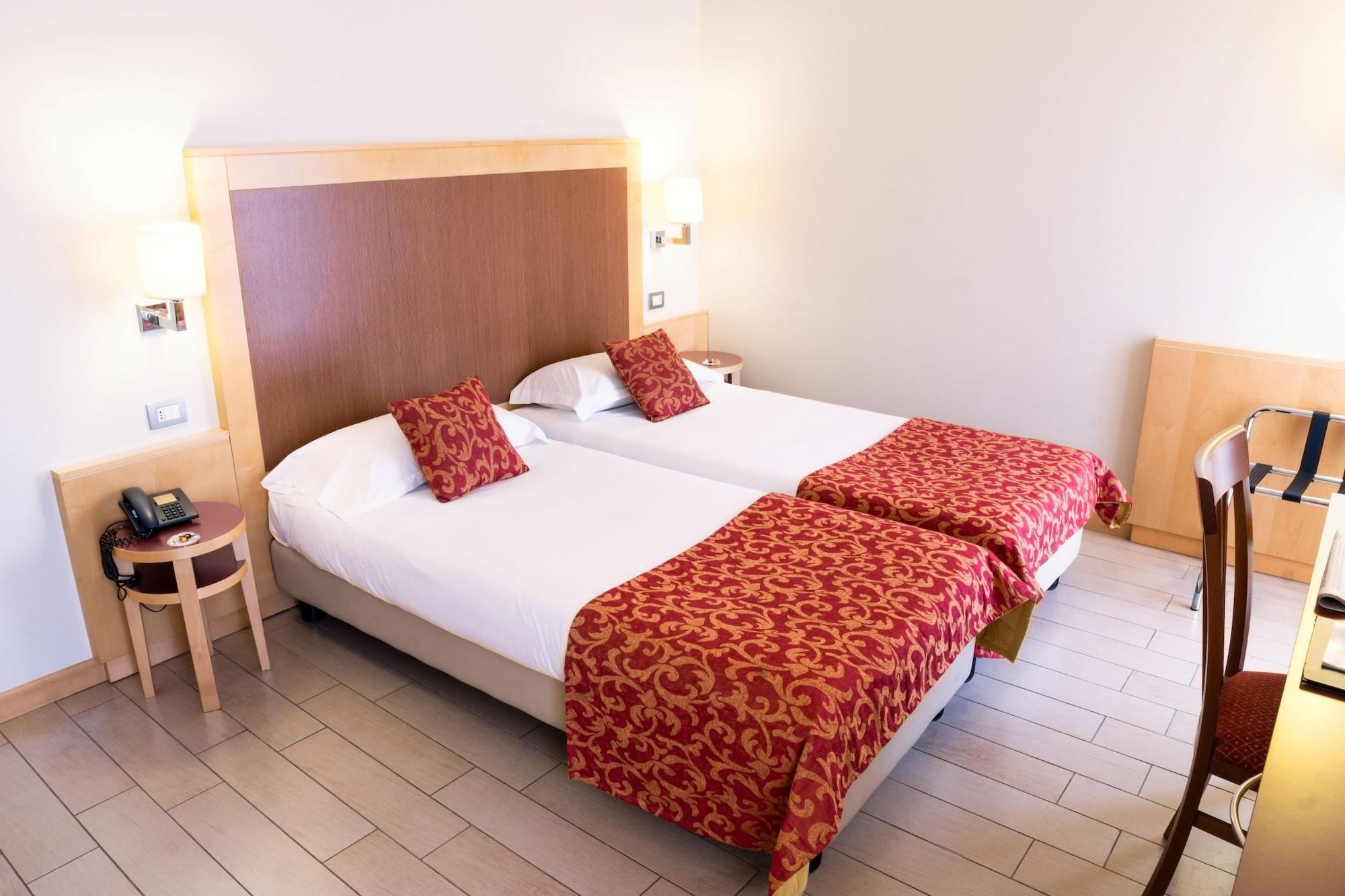 Mokinba Cristallo Hotel